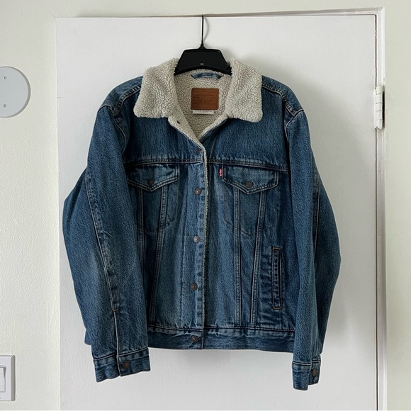 Levi’s Sherpa/Jean Trucker Jacket - Picture 2 of 13